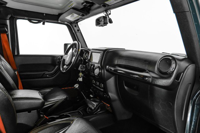 Used 2017 Jeep Wrangler Unlimited Rubicon image 8