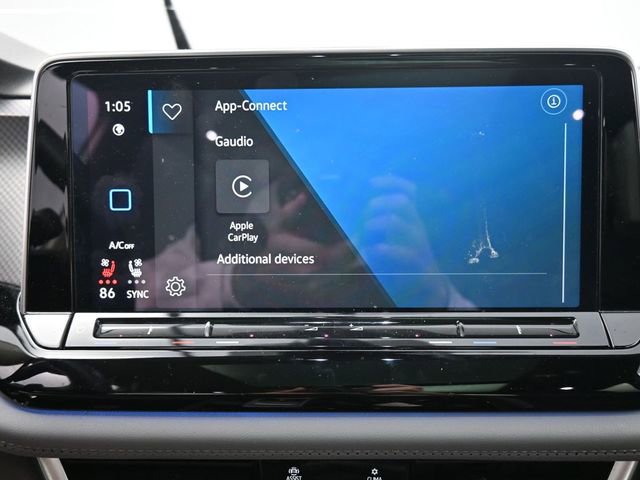 Used 2024 Volkswagen Atlas Peak Edition SEL image 23