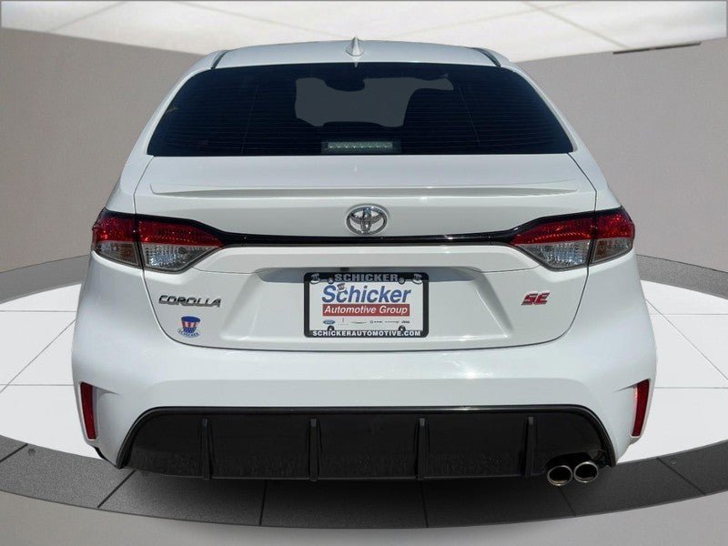 Used 2024 Toyota Corolla SE FWD image 4
