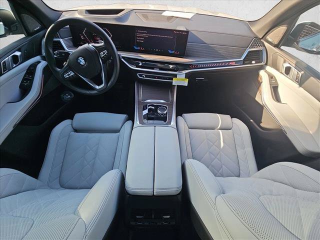 Used 2024 BMW X5 xDrive40i w/ Premium Package AWD/4WD image 17