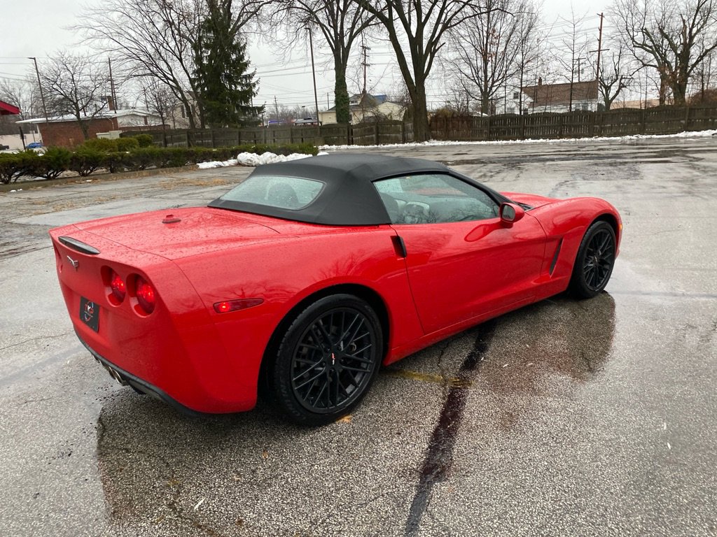 Used 2005 Chevrolet Corvette Convertible w/ Preferred Equipment Group image 5