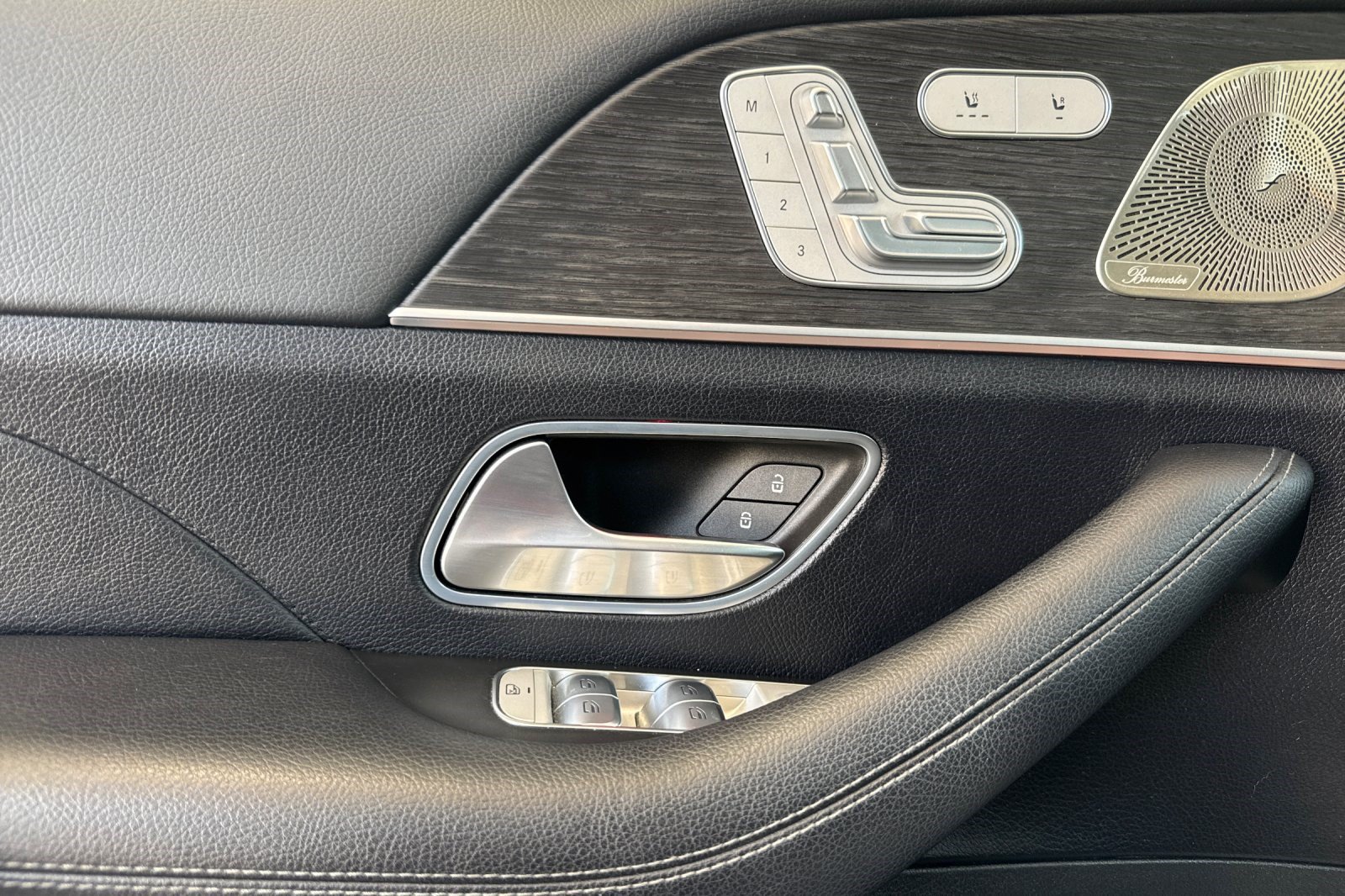 Used 2022 Mercedes-Benz GLE 350 4MATIC image 12