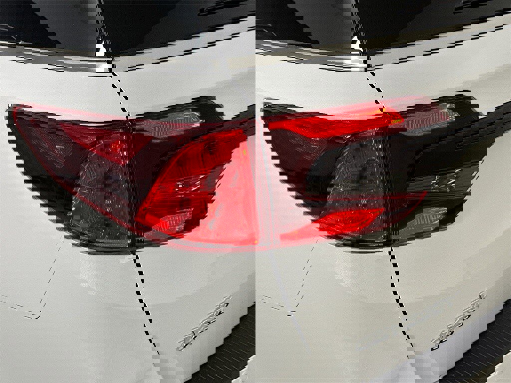 New 2026 Honda Odyssey Touring image 9