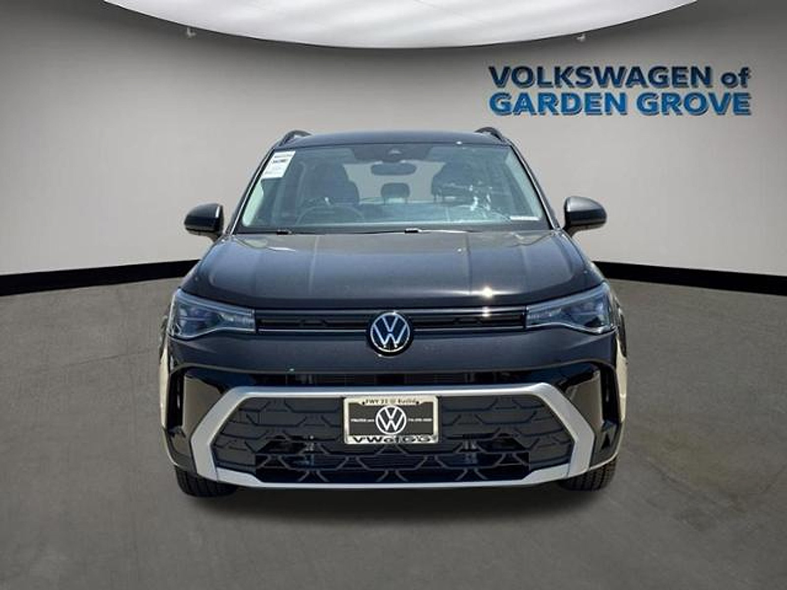 New 2026 Volkswagen Taos S FWD image 3