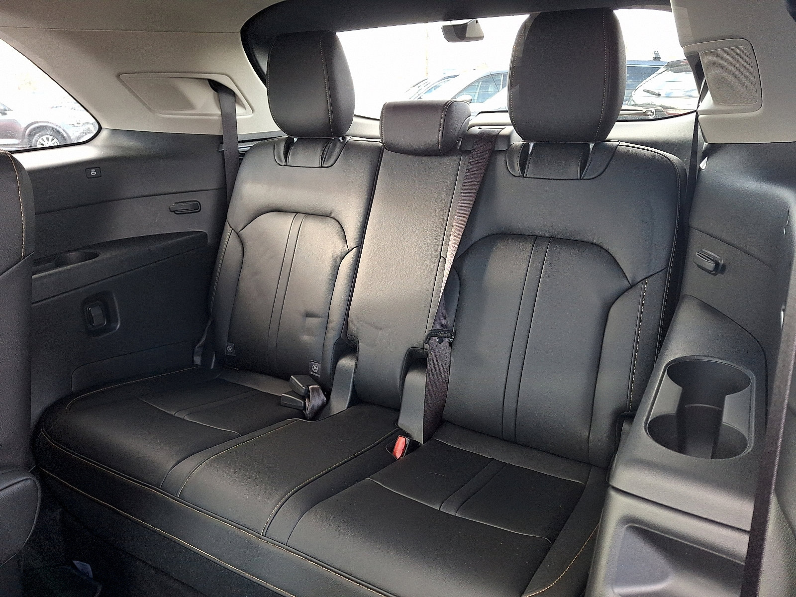 Certified 2024 MAZDA CX-90 Plug-In Hybrid w/ Premium Pkg image 13