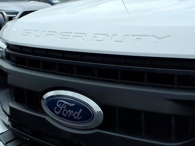 Used 2020 Ford F250 XL w/ Power Equipment Group image 33