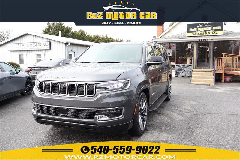 Used 2024 Jeep Wagoneer L Series II w/ Convenience Group I image 1