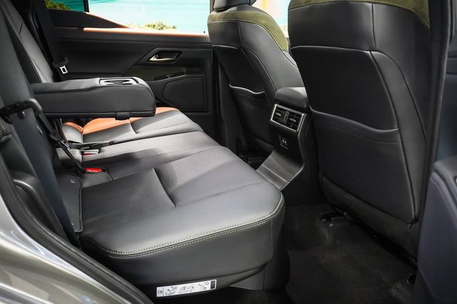 Used 2025 Lexus GX 550 AWD/4WD image 22