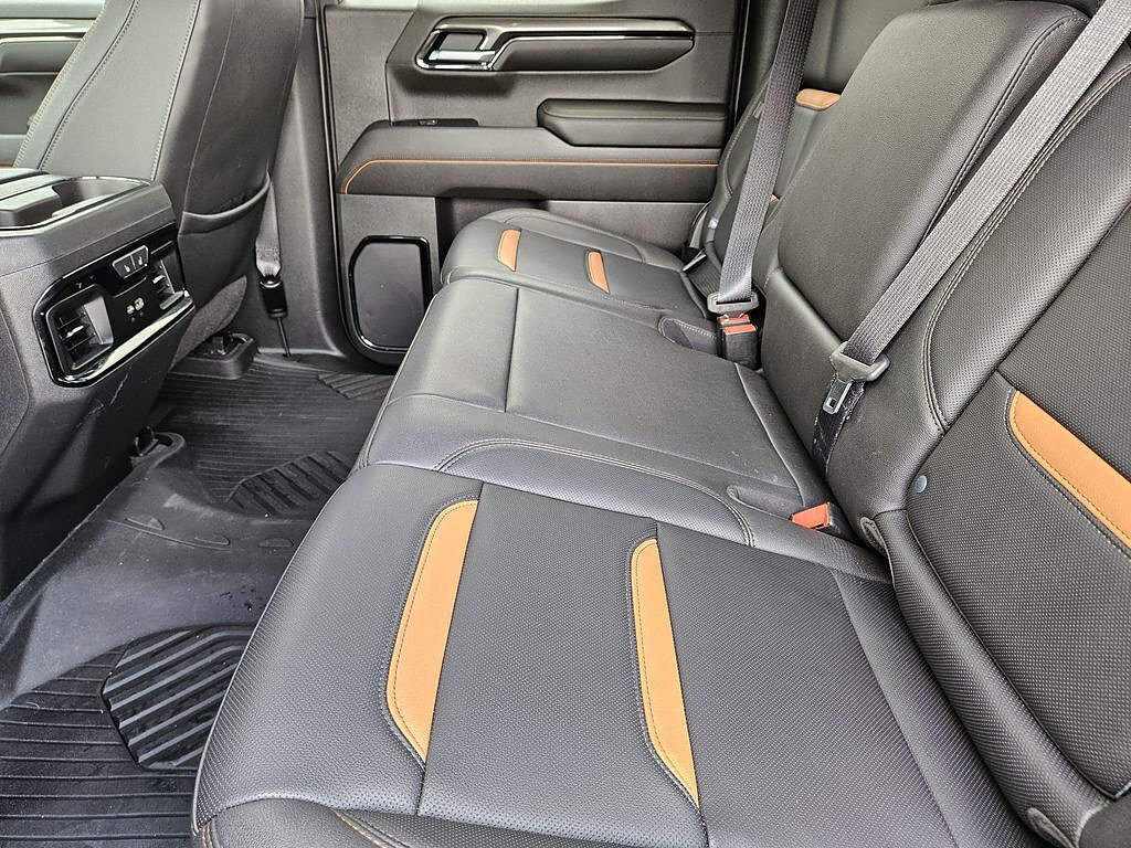 Used 2022 GMC Sierra 1500 AT4 w/ AT4 Preferred Package AWD/4WD image 21