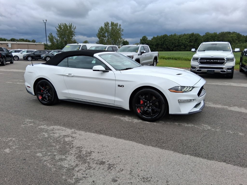 Used 2020 Ford Mustang GT Premium w/ Equipment Group 401A RWD image 7