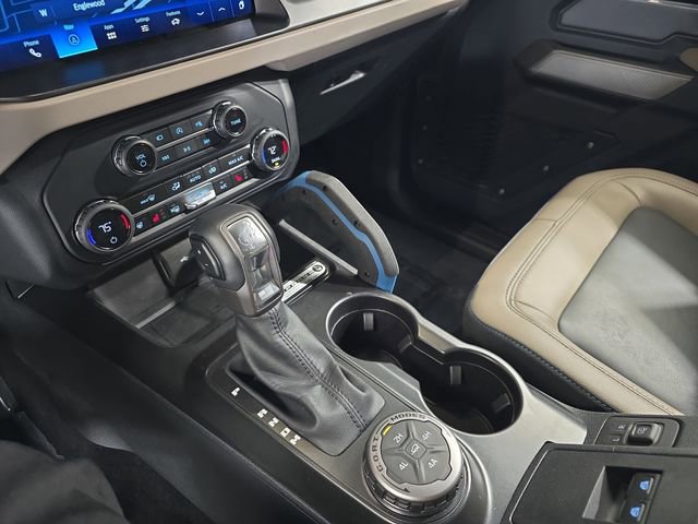 Used 2023 Ford Bronco Wildtrak image 25