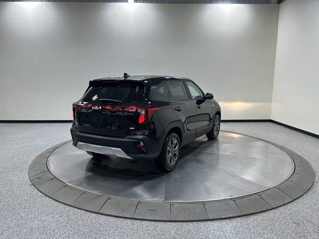 New 2026 Kia Seltos LX image 5