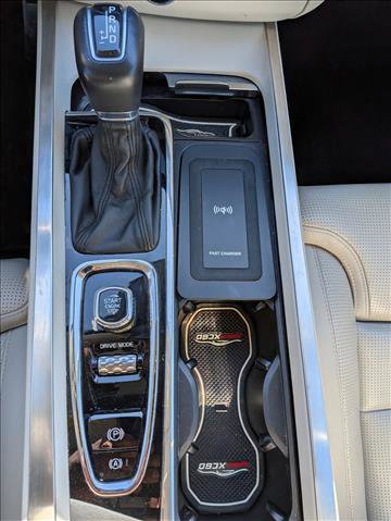 Used 2019 Volvo XC60 T6 Inscription w/ Protection Package Premier image 12