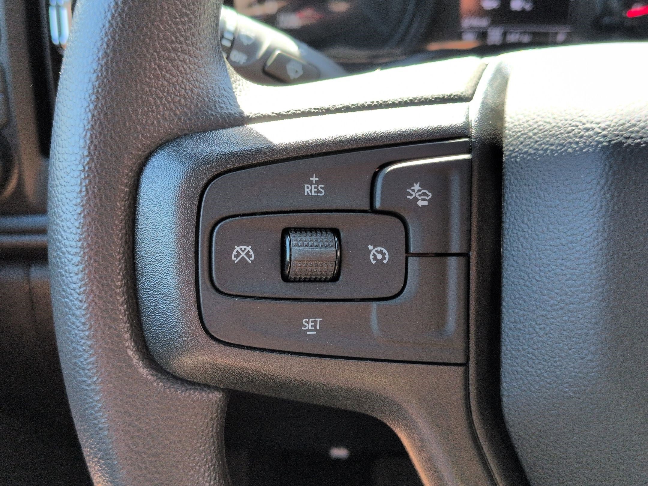 Used 2026 Chevrolet Silverado 2500 Custom image 14