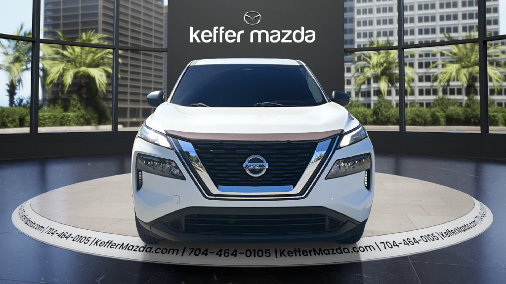 Used 2021 Nissan Rogue S FWD image 2