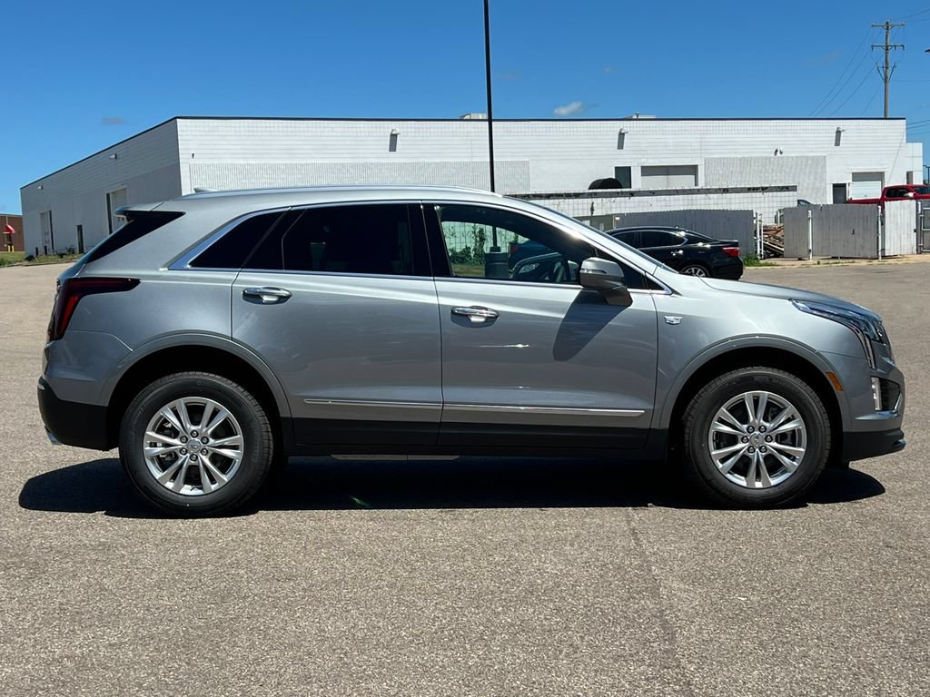New 2026 Cadillac XT5 Luxury w/ LPO, Floor Liner Package AWD/4WD image 46
