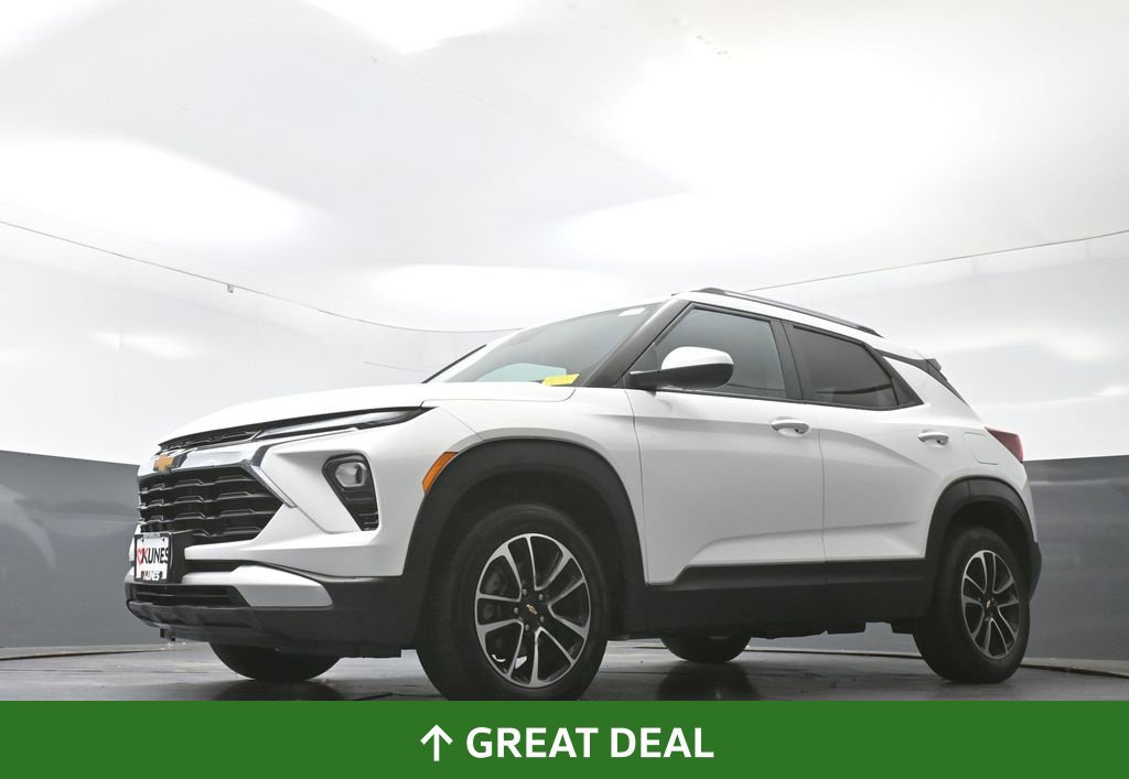 Used 2025 Chevrolet TrailBlazer LT AWD/4WD image 54