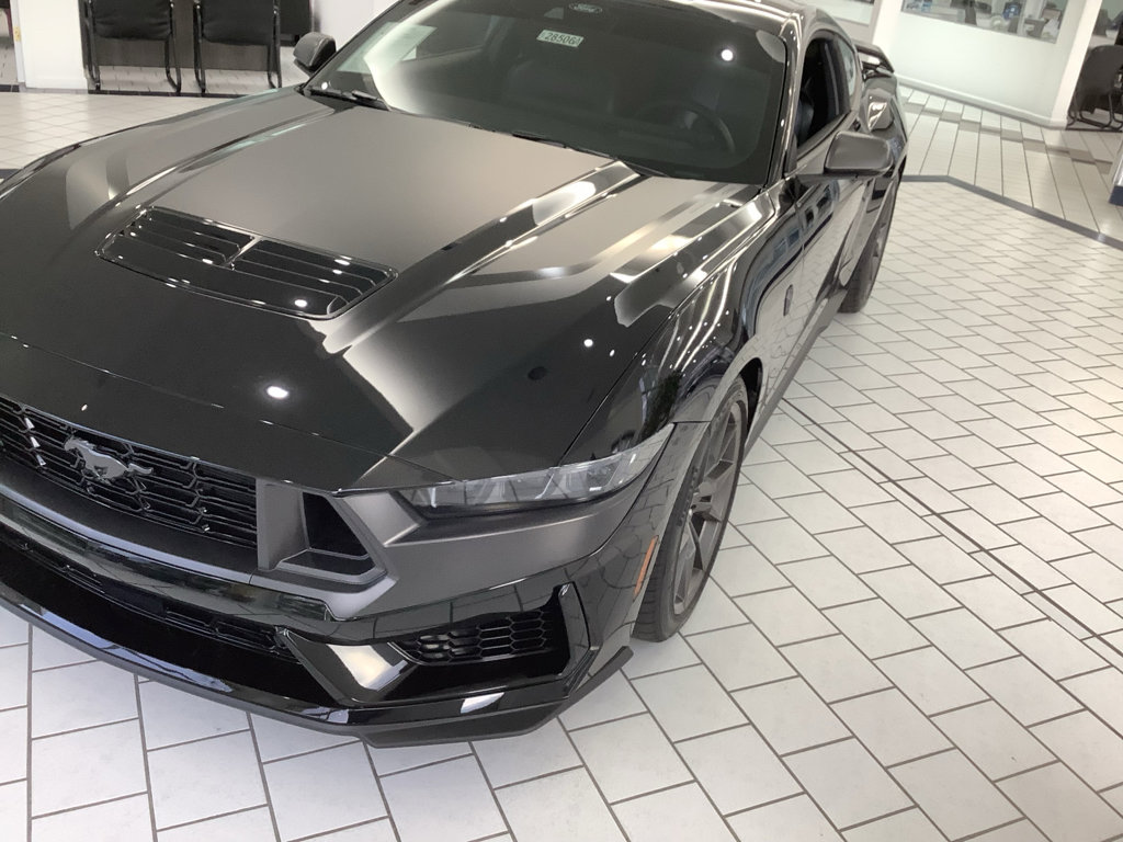 Used 2026 Ford Mustang Dark Horse RWD image 3