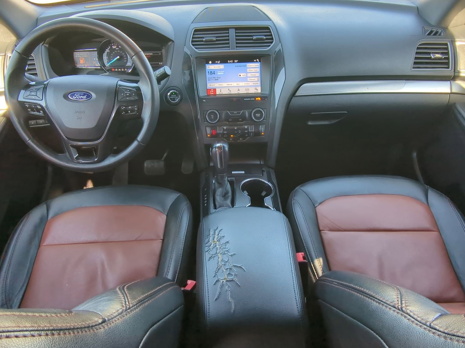 Used 2019 Ford Explorer XLT w/ Equipment Group 202A image 20