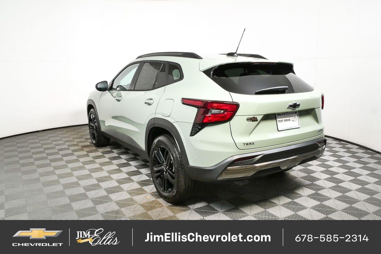 New 2026 Chevrolet Trax ACTIV w/ Sunroof Package FWD image 28