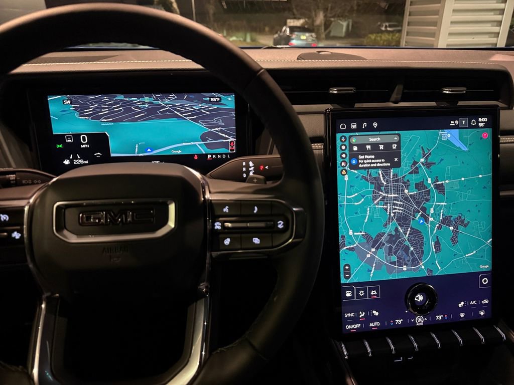 Used 2026 GMC Terrain Elevation w/ Elevation Premium Package image 31