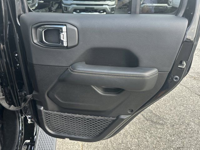 Certified 2025 Jeep Wrangler Unlimited Sahara image 20