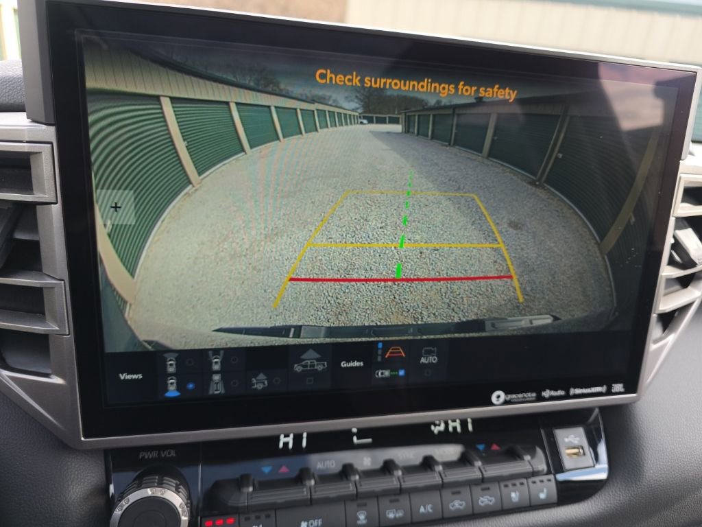 Used 2024 Toyota Tundra Limited AWD/4WD image 24