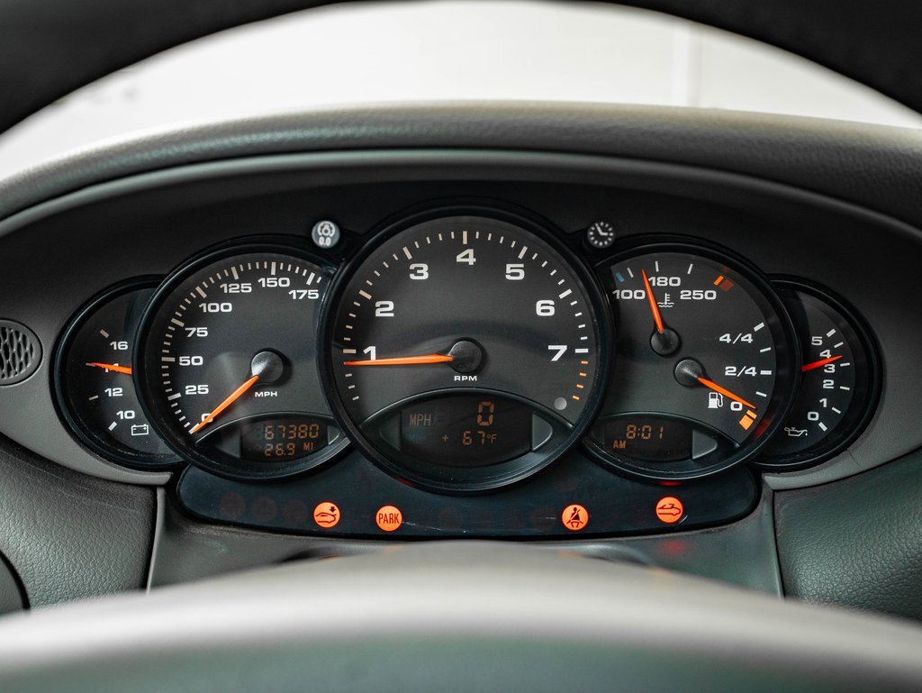 Used 2001 Porsche 911 Carrera image 34