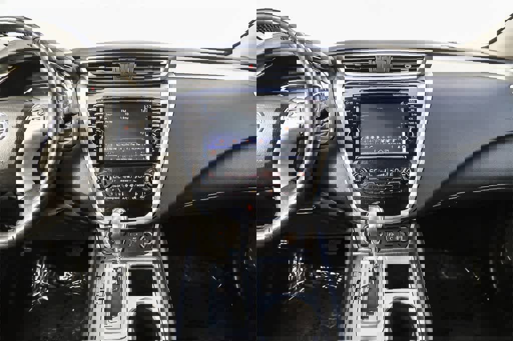 Used 2018 Nissan Murano SV image 12