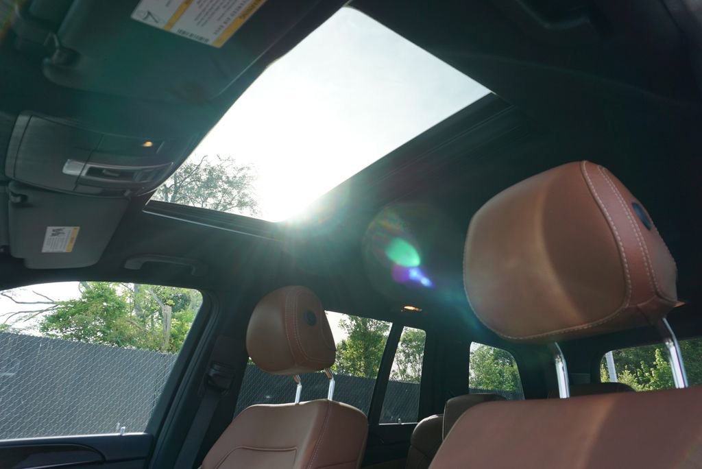 Used 2017 Mercedes-Benz GLS 450 4MATIC image 12