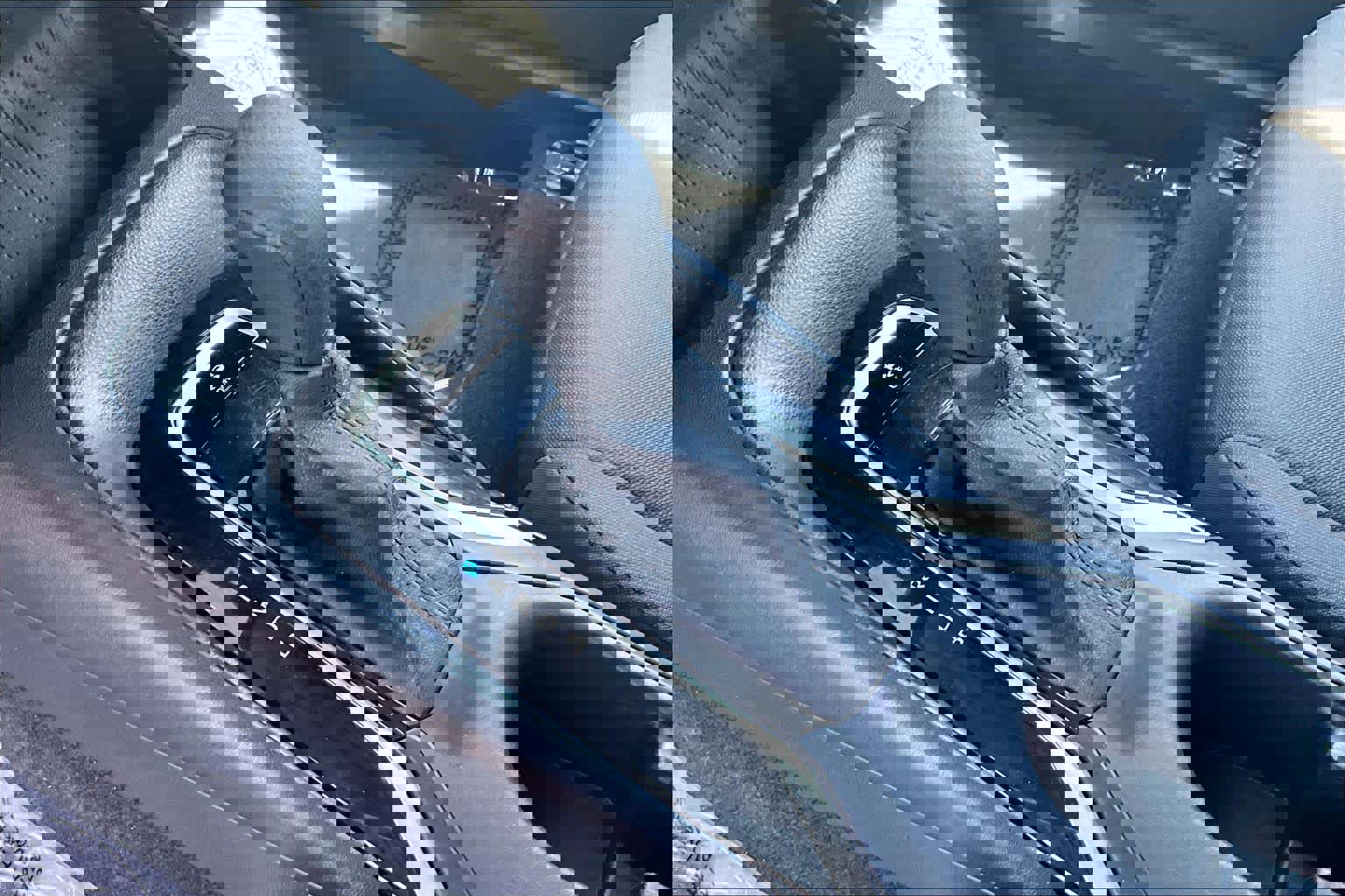 Used 2023 Toyota Corolla LE image 16