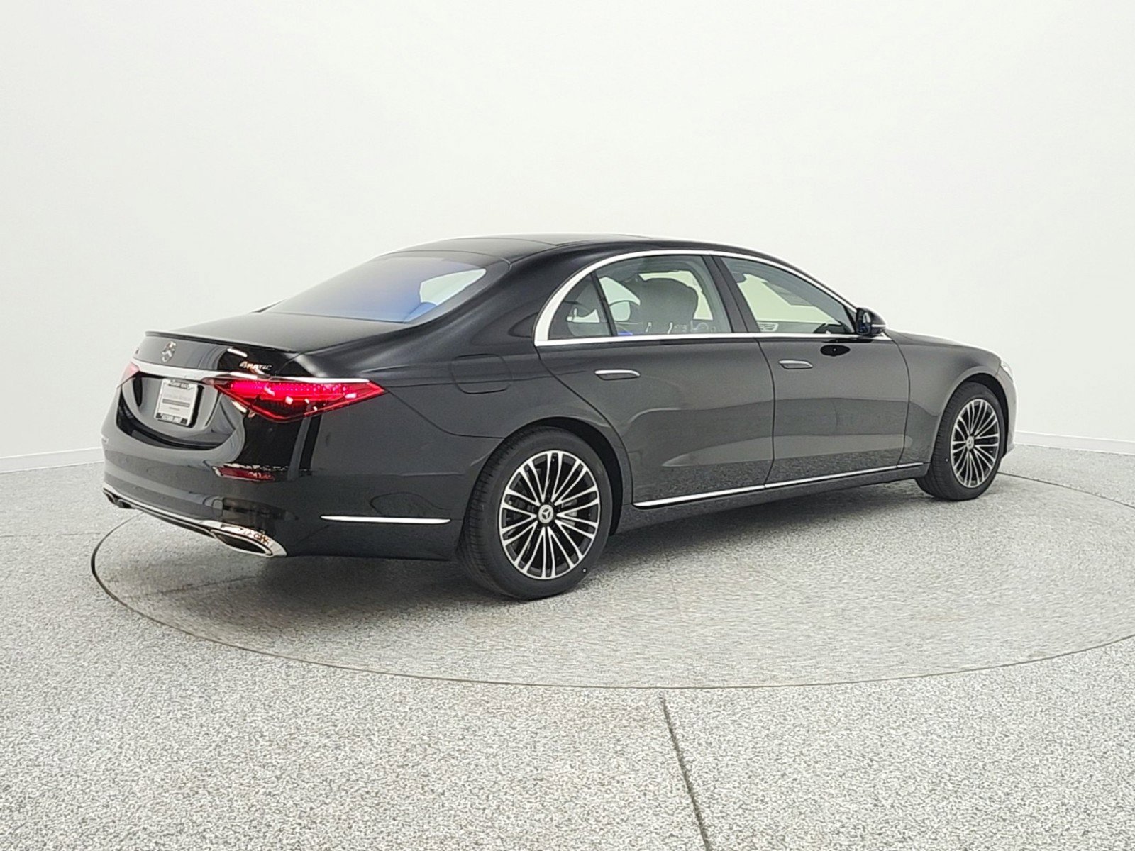 New 2026 Mercedes-Benz S 580 4MATIC Sedan image 5