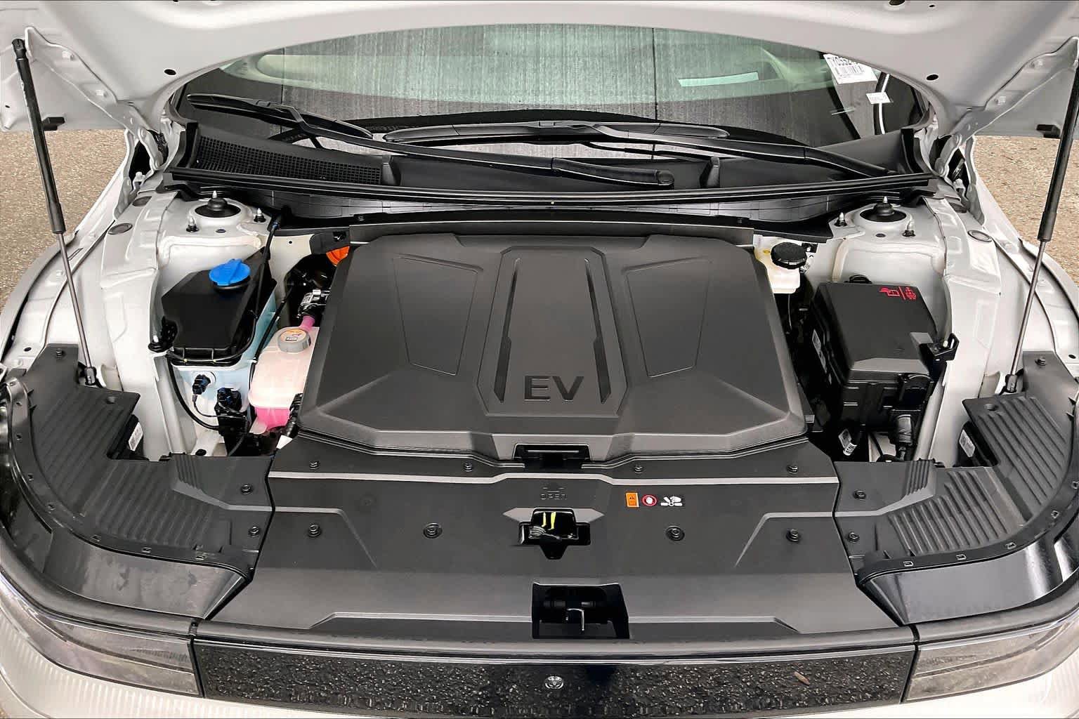 Certified 2026 Hyundai Ioniq 5 Limited RWD image 31