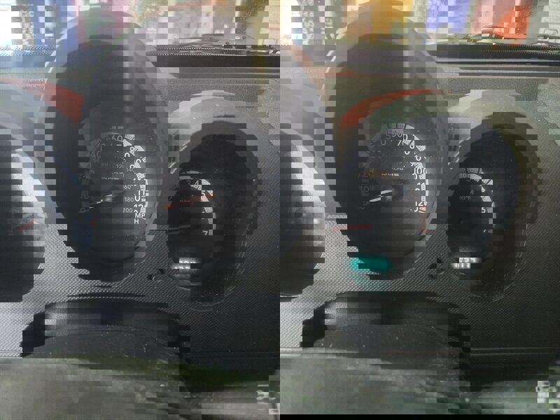 Used 2011 Dodge Nitro Heat image 24