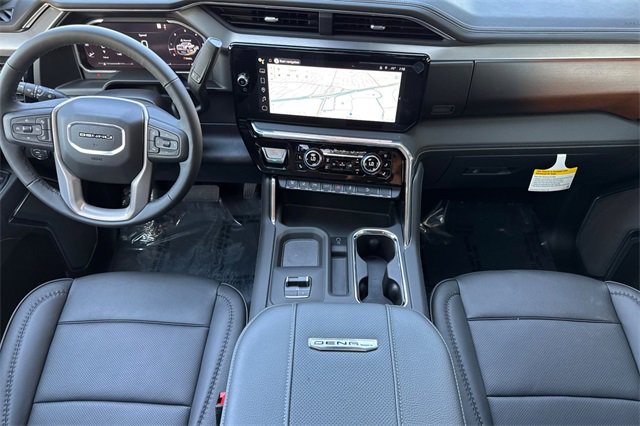 New 2026 GMC Sierra 2500 Denali w/ Denali Reserve Package image 15