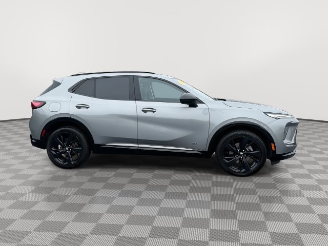 Certified 2025 Buick Envision Sport Touring AWD/4WD image 13