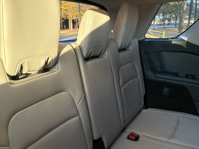 Used 2023 Nissan Pathfinder SL image 24