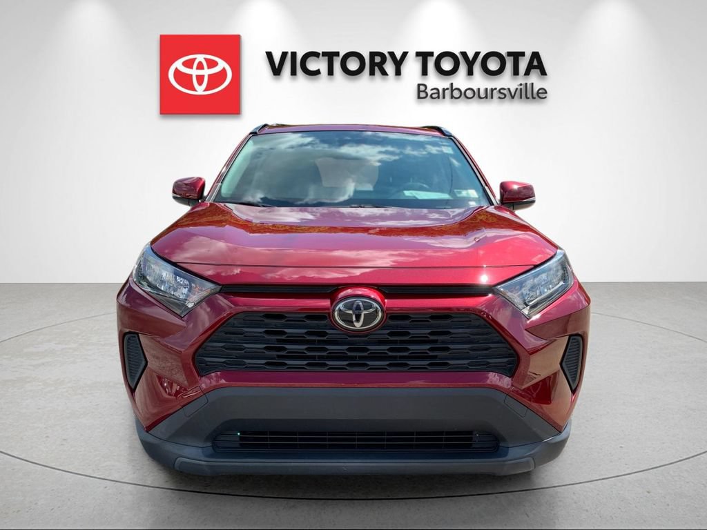Used 2021 Toyota RAV4 LE AWD/4WD image 8