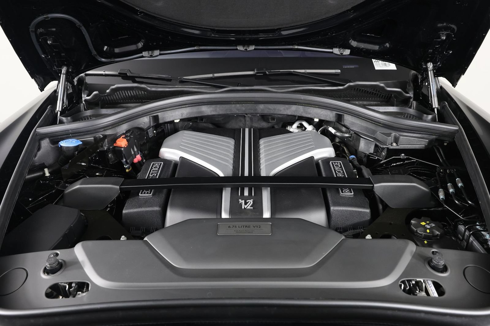 New 2026 Rolls-Royce Cullinan AWD/4WD image 27
