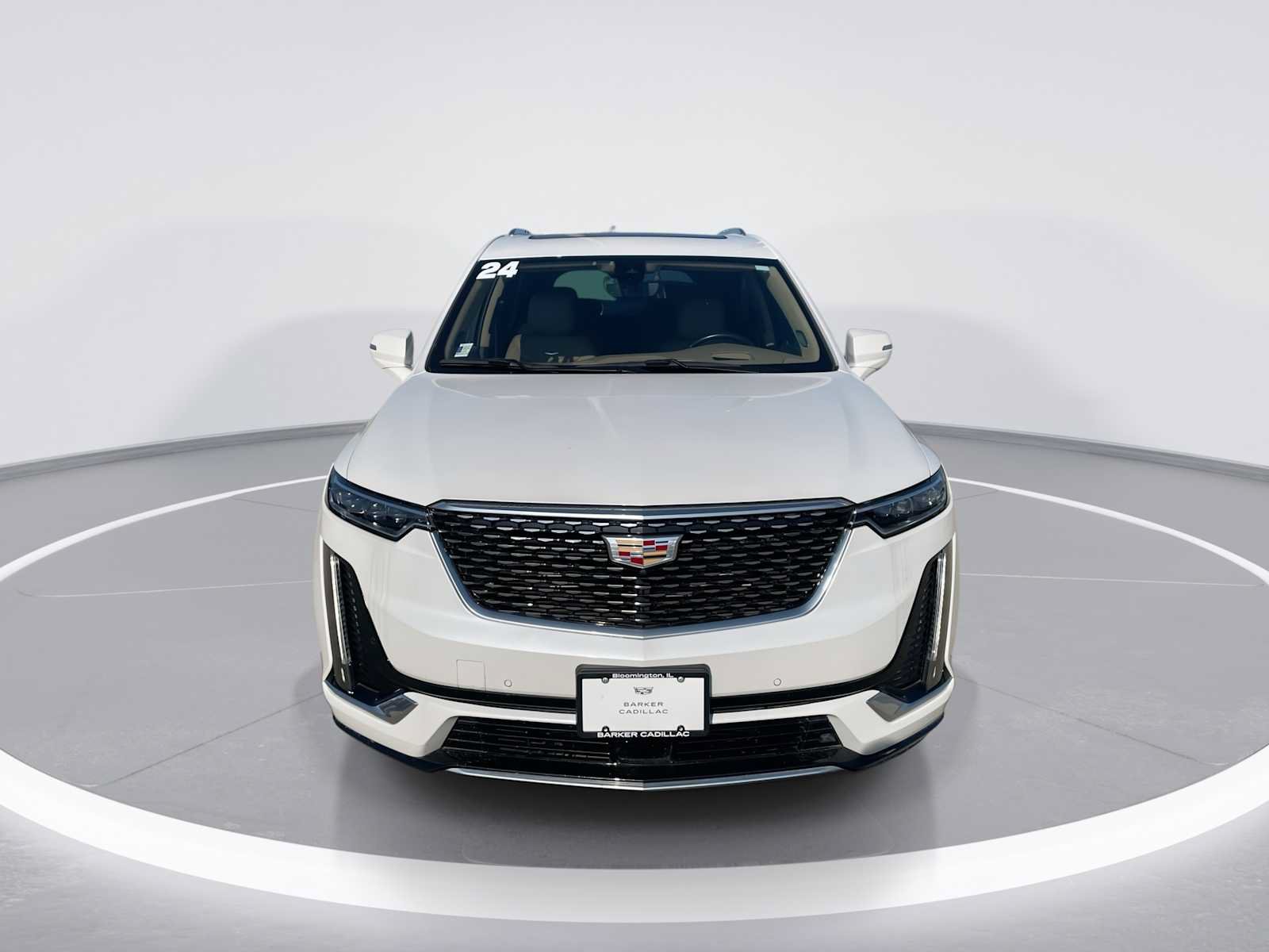 Used 2024 Cadillac XT6 Premium Luxury w/ Platinum Package AWD/4WD image 4