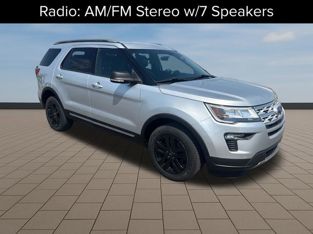 Used 2019 Ford Explorer XLT w/ Equipment Group 202A AWD/4WD image 9