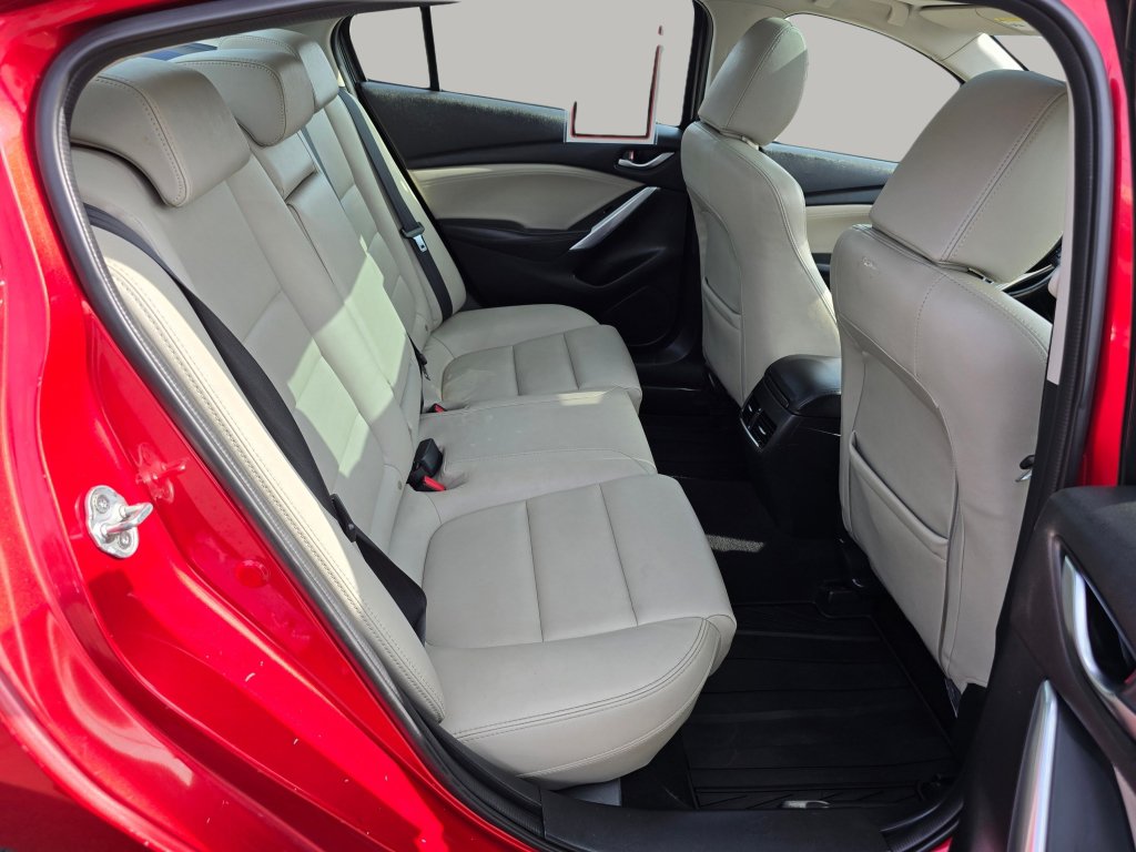 Used 2015 MAZDA MAZDA6 Touring w/ Touring Technology Package FWD image 28