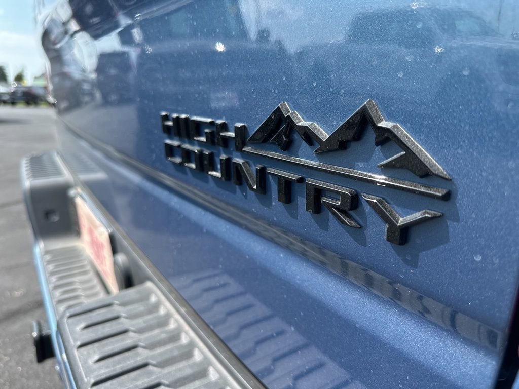 Used 2024 Chevrolet Silverado 1500 High Country image 10