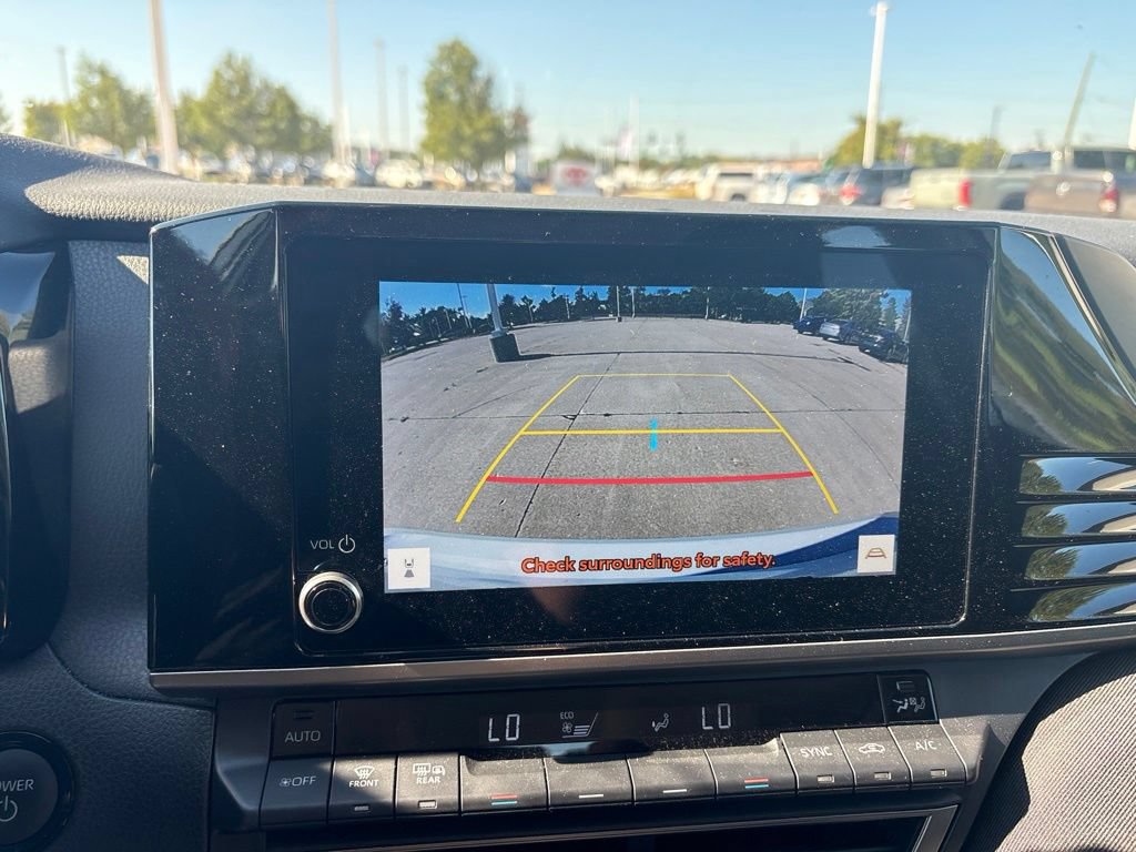 Used 2026 Toyota Camry LE FWD image 24
