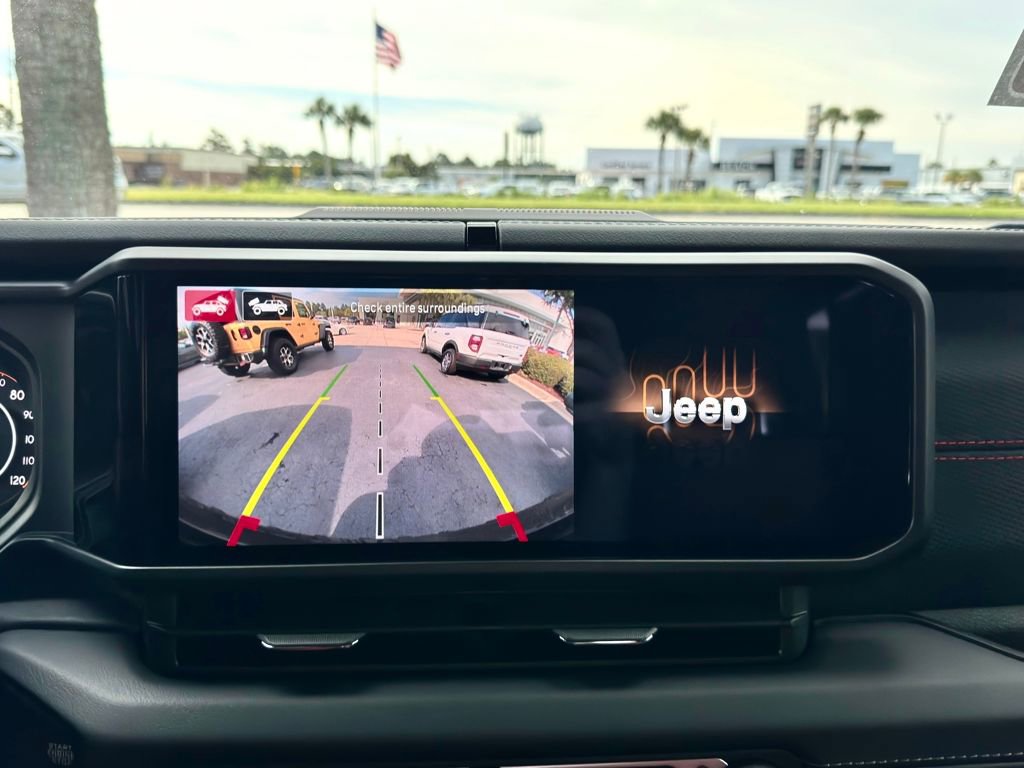 Used 2024 Jeep Wrangler Unlimited Rubicon 392 image 4