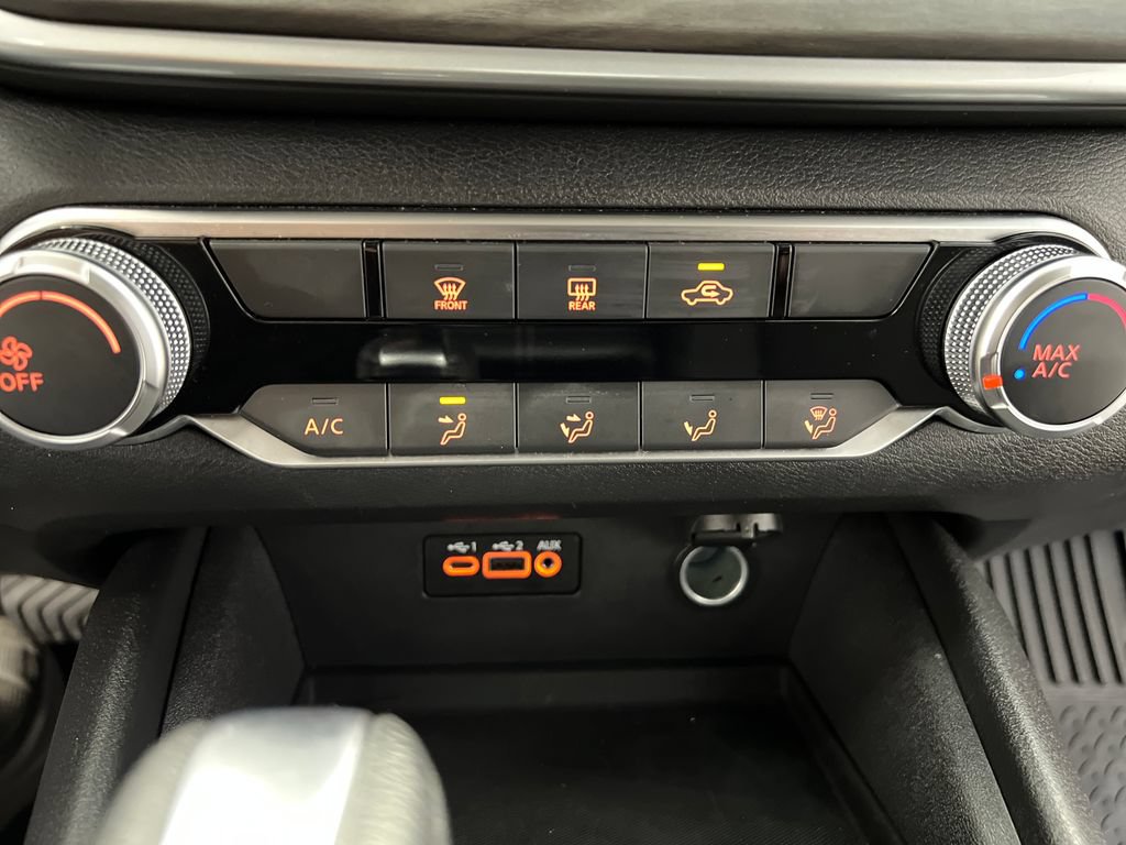 Used 2025 Nissan Altima 2.5 SV FWD image 50