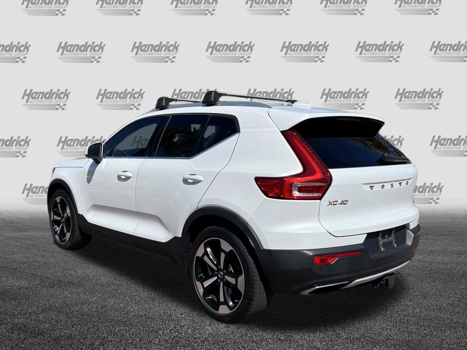 Used 2019 Volvo XC40 T5 Inscription image 8