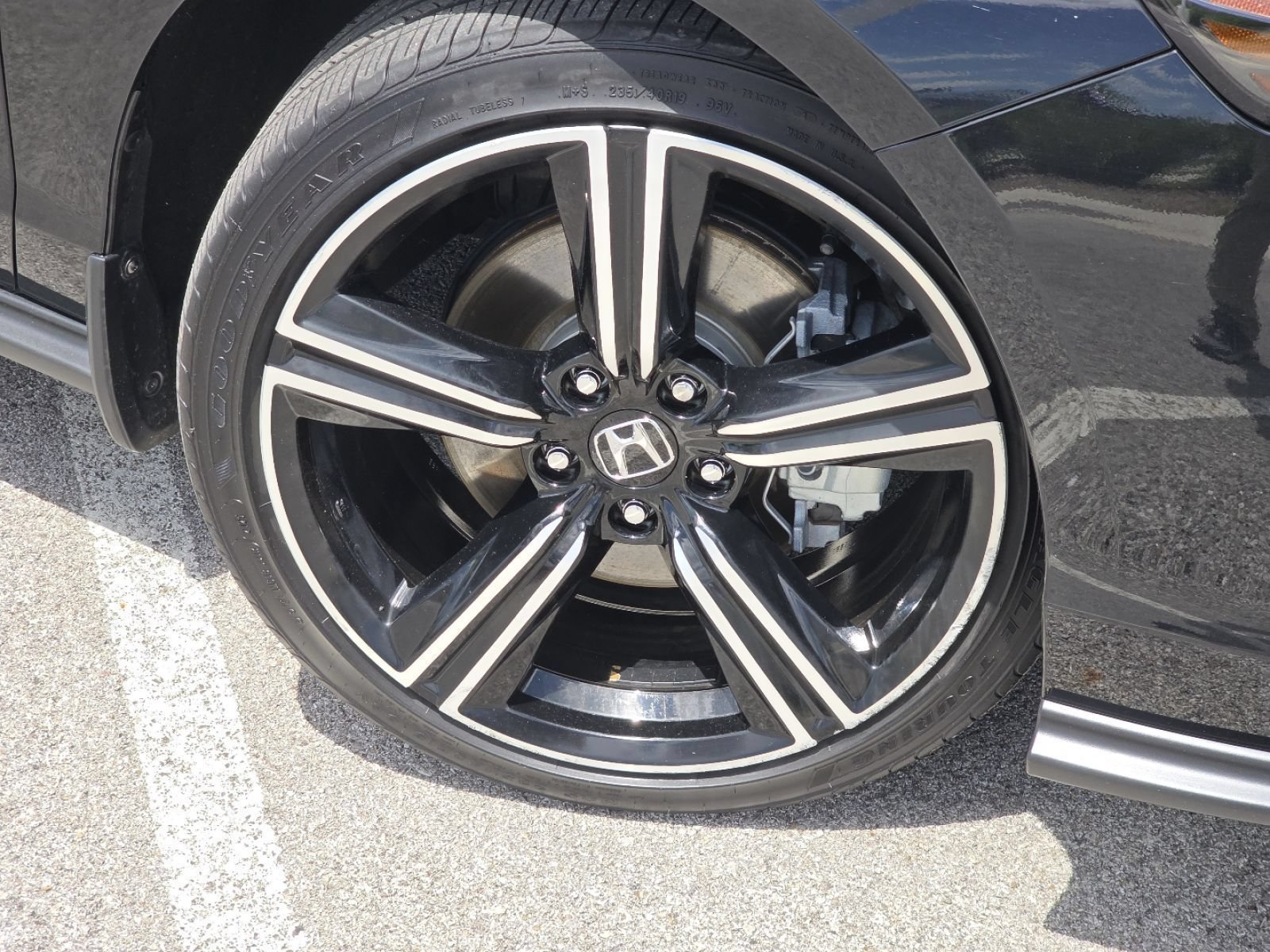 Used 2025 Honda Accord Sport image 12