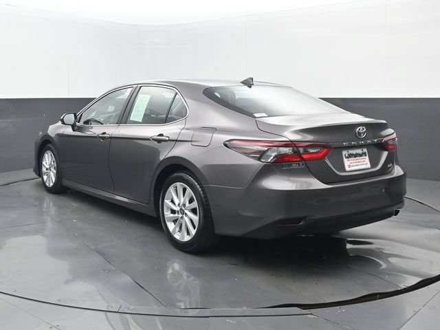Used 2023 Toyota Camry LE FWD image 3