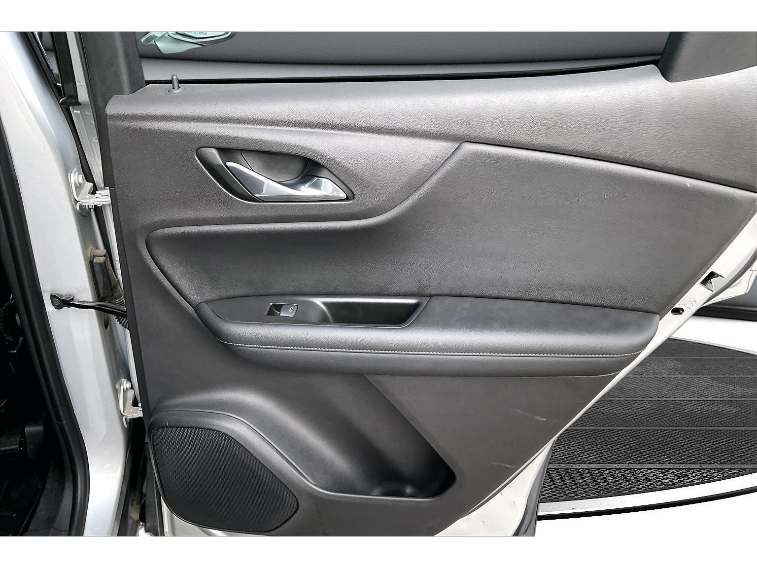 Used 2019 Chevrolet Blazer LT AWD/4WD image 43